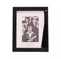 Moments MDF-fotolijst 4"x6" met matte afwerking en zwarte kwastjes – perfect voor afstudeerfoto’s