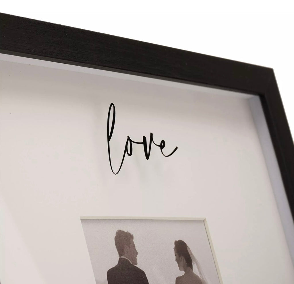 Romantische fotolijst in zwart met brede rand – ideaal als Valentijns- of huwelijkscadeau