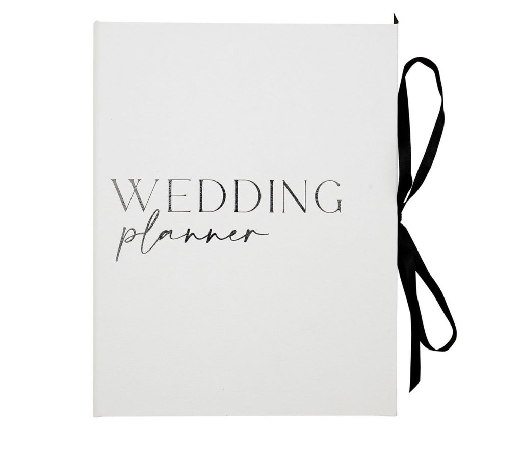 Luxe huwelijksplanner van AMORE met overzichtelijke indeling voor gastenlijst, budget en ceremonies