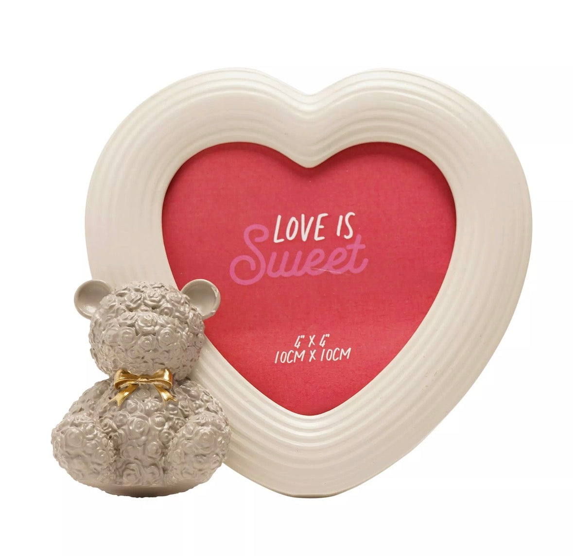 “Grijze beer fotolijst hartvorm 10x10 cm – liefdevol decoratief item uit de Love Is Sweet collectie”