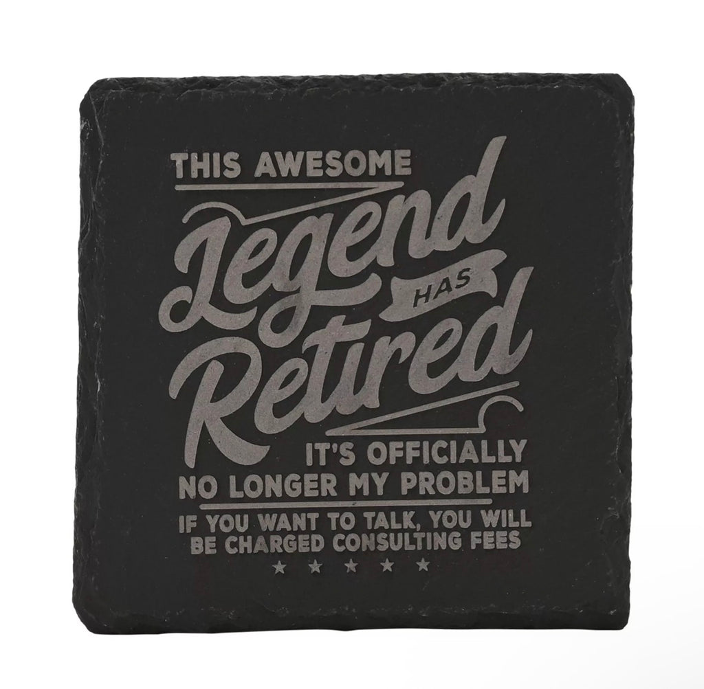 Harvey Makin Legend Leisteen Onderzetter met “Legend Retired”-tekst – luxe pensioen cadeau
