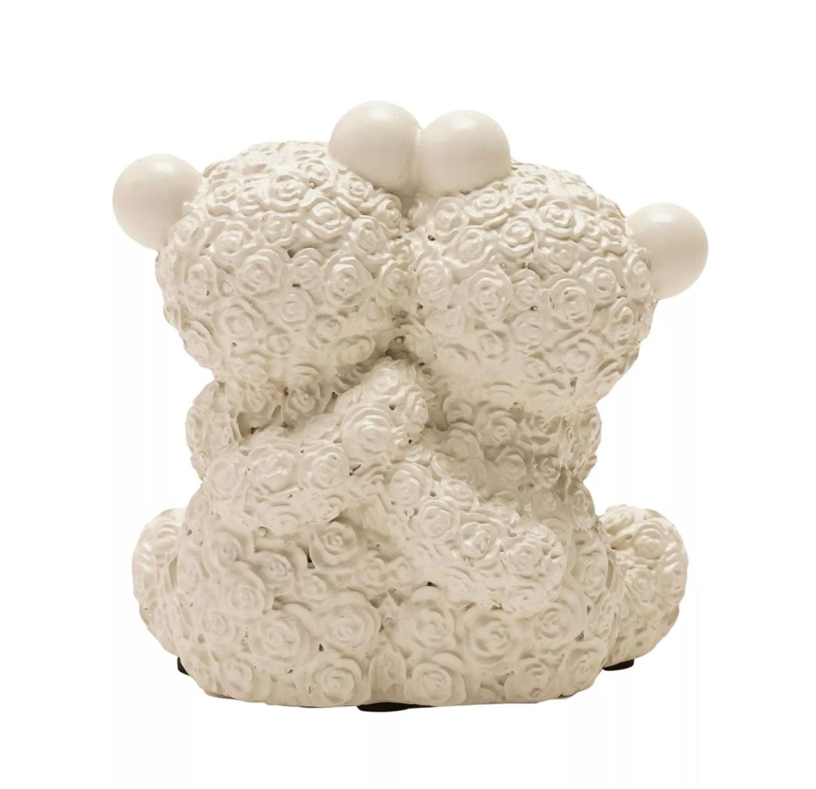 “Decoratieve Love Is Sweet witte beren met goud hart – tijdloos romantisch cadeau voor haar of hem”